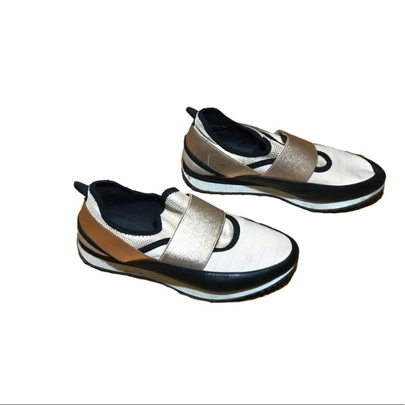 Steve Madden Slip on Sneakers - Picture 2 of 5